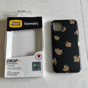 iPhone XS Max/11 Pro Max Once and Floral symmetry case